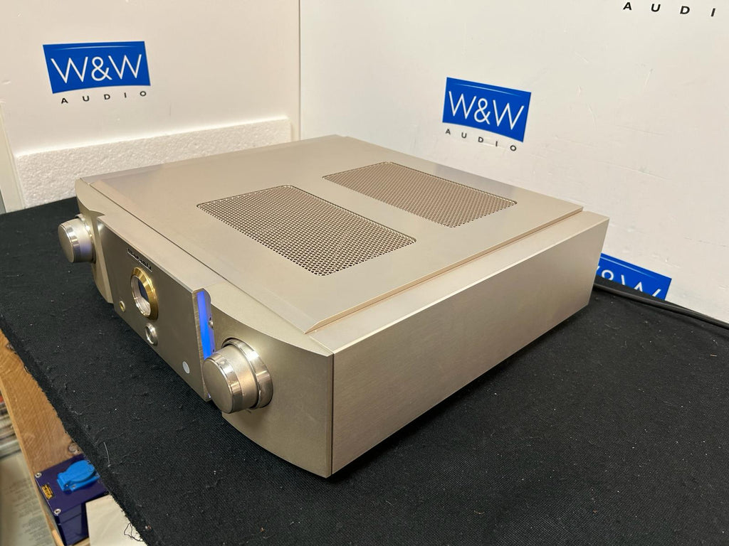 Marantz SC-11S1