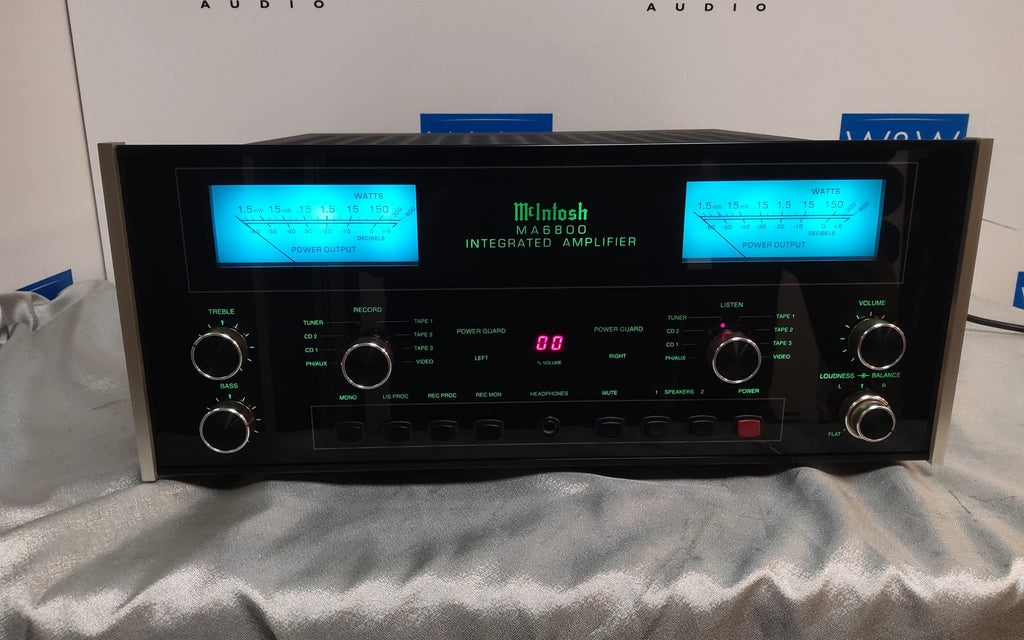 McIntosh MA6800