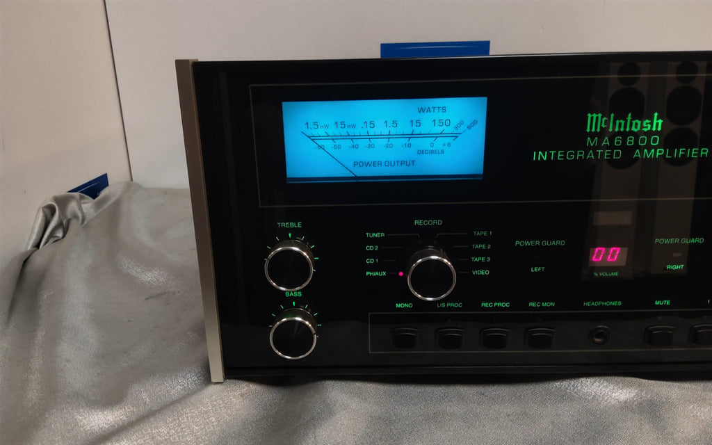 McIntosh MA6800