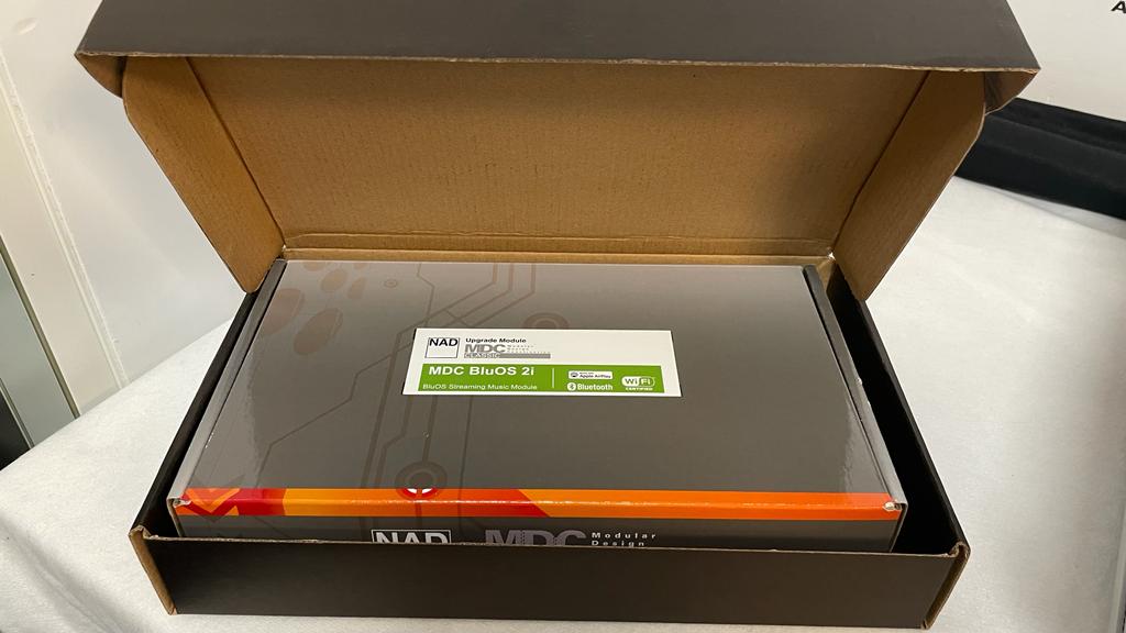 NAD M-12