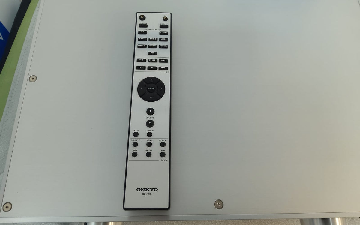 Onkyo P3000R