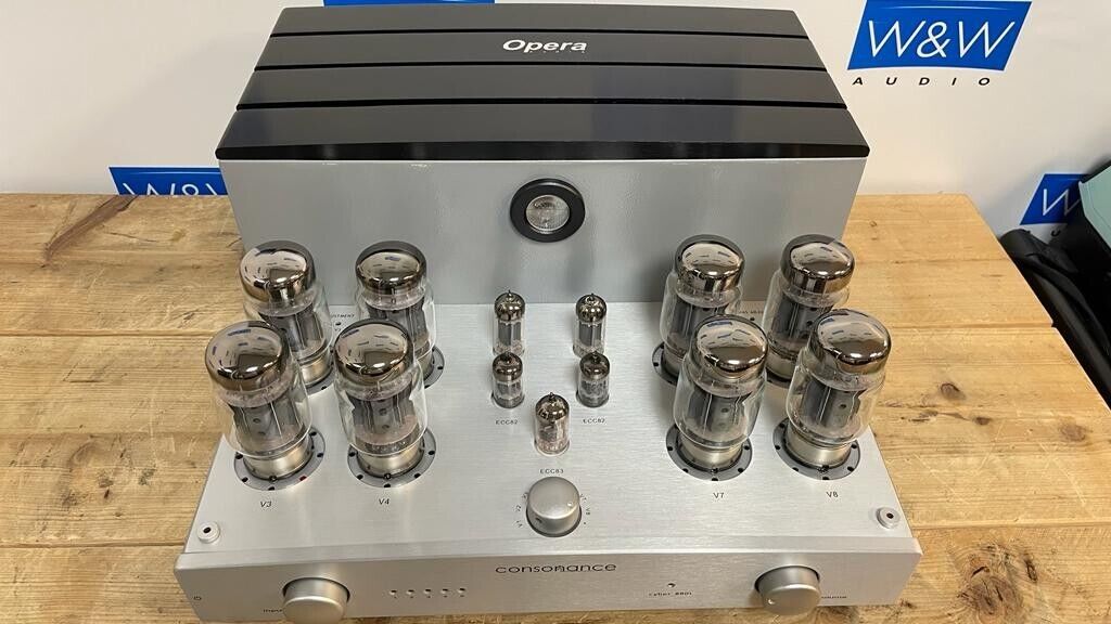 Opera Consonance Cyber 880i