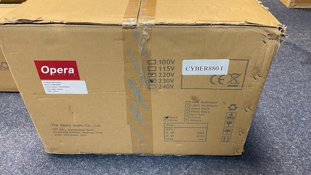 Opera Consonance Cyber 880i