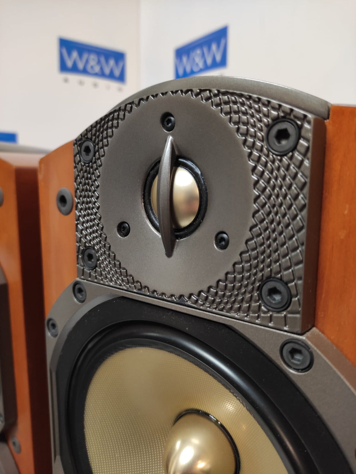 Paradigm Signature S4