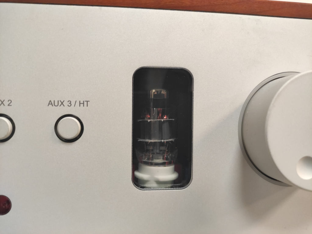 Peachtree Audio Nova