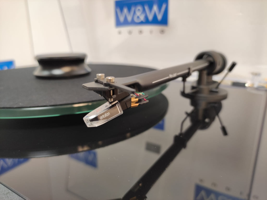 Pro-Ject T1 EVO with Ortofon OM10