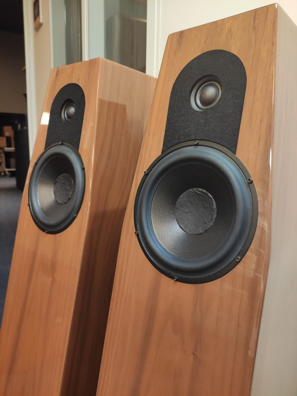 QLN Prestige Three
