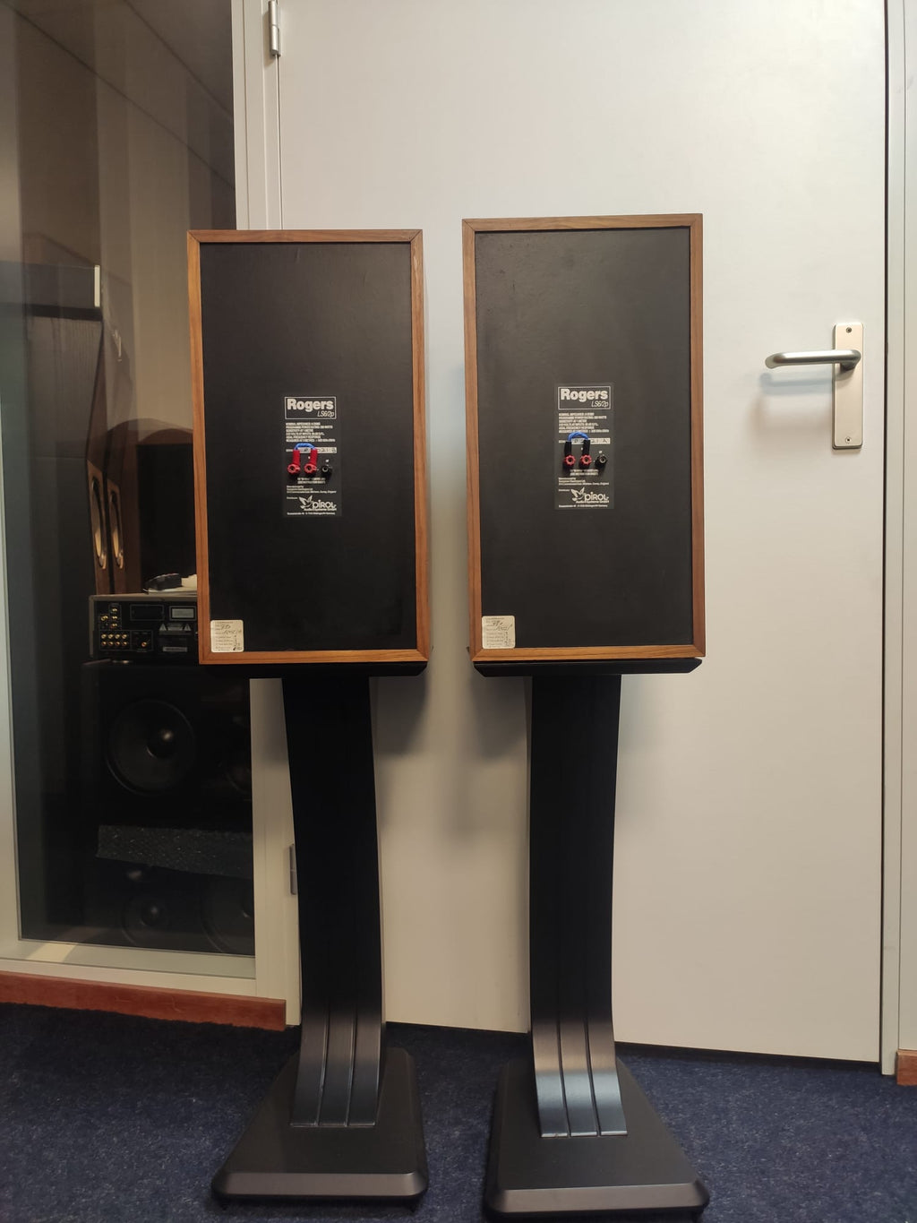 Rogers LS6 2p