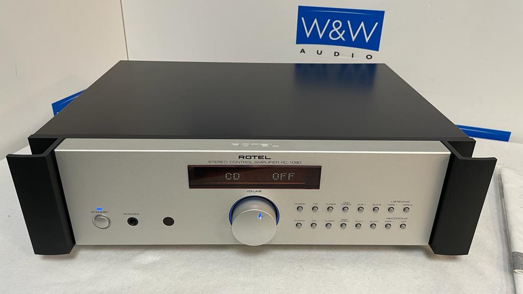 Rotel RC-1090 silver