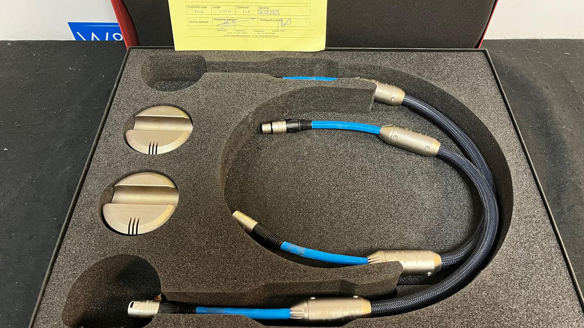 Siltech Signature Forbes Lake Cable incl lifters