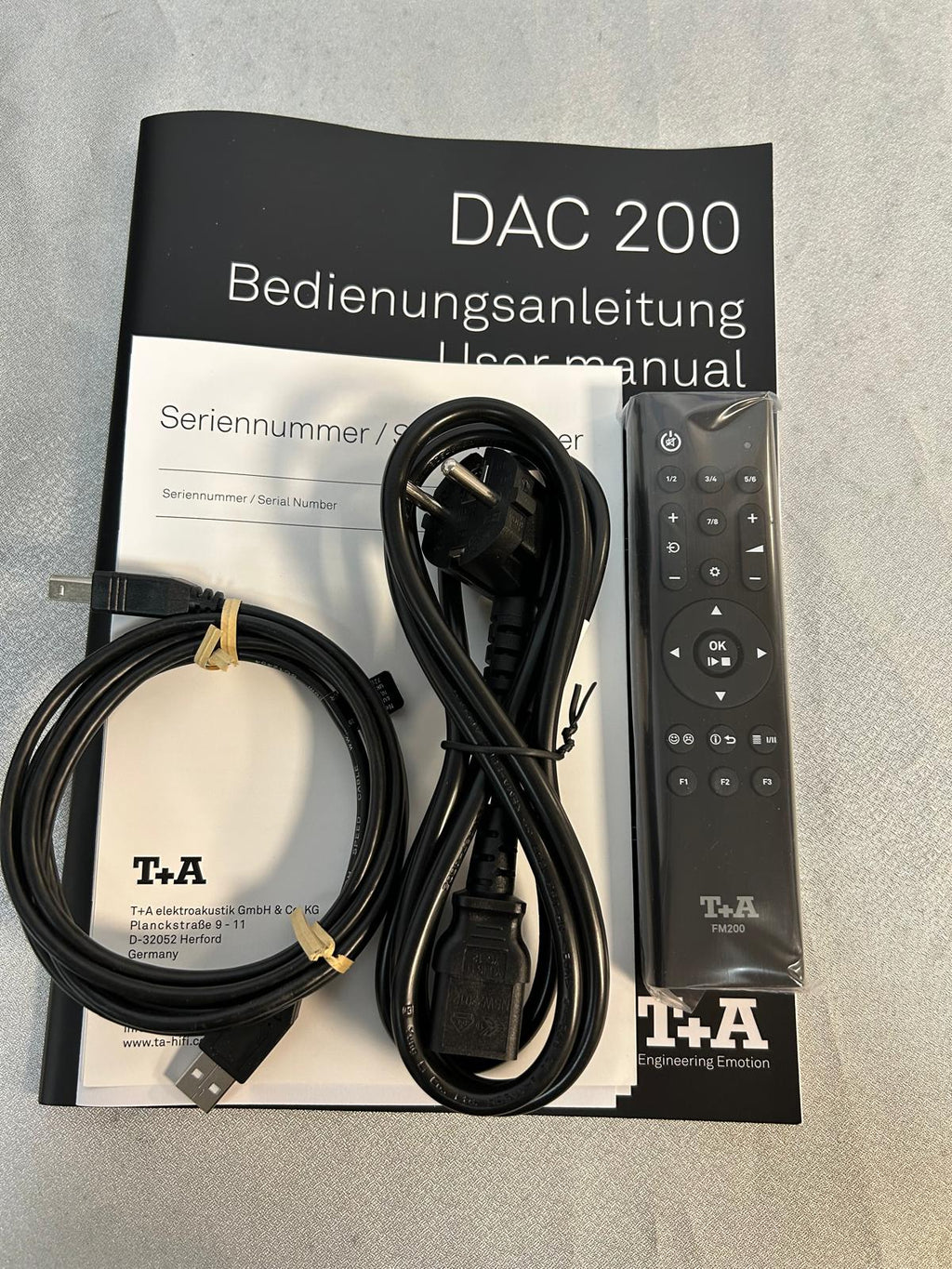 TA Hifi DAC 200