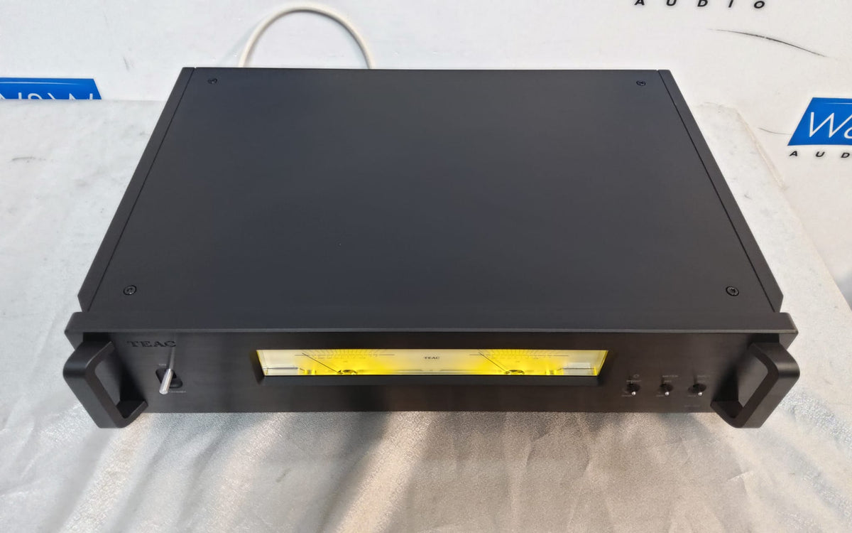 Teac AP-701