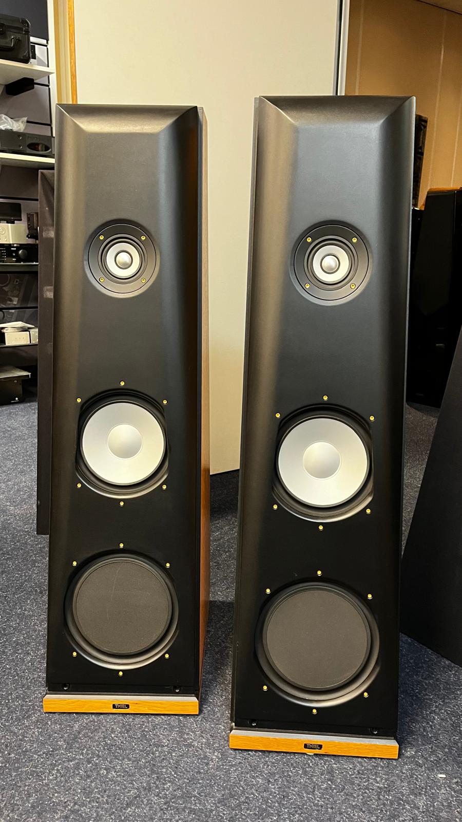 Thiel CS2.3