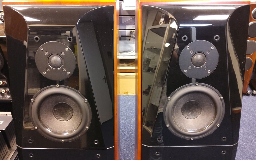 Usher Audio Dancer CP-8571