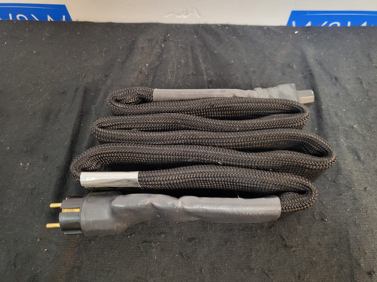 Verastarr Grand Illusion power cable