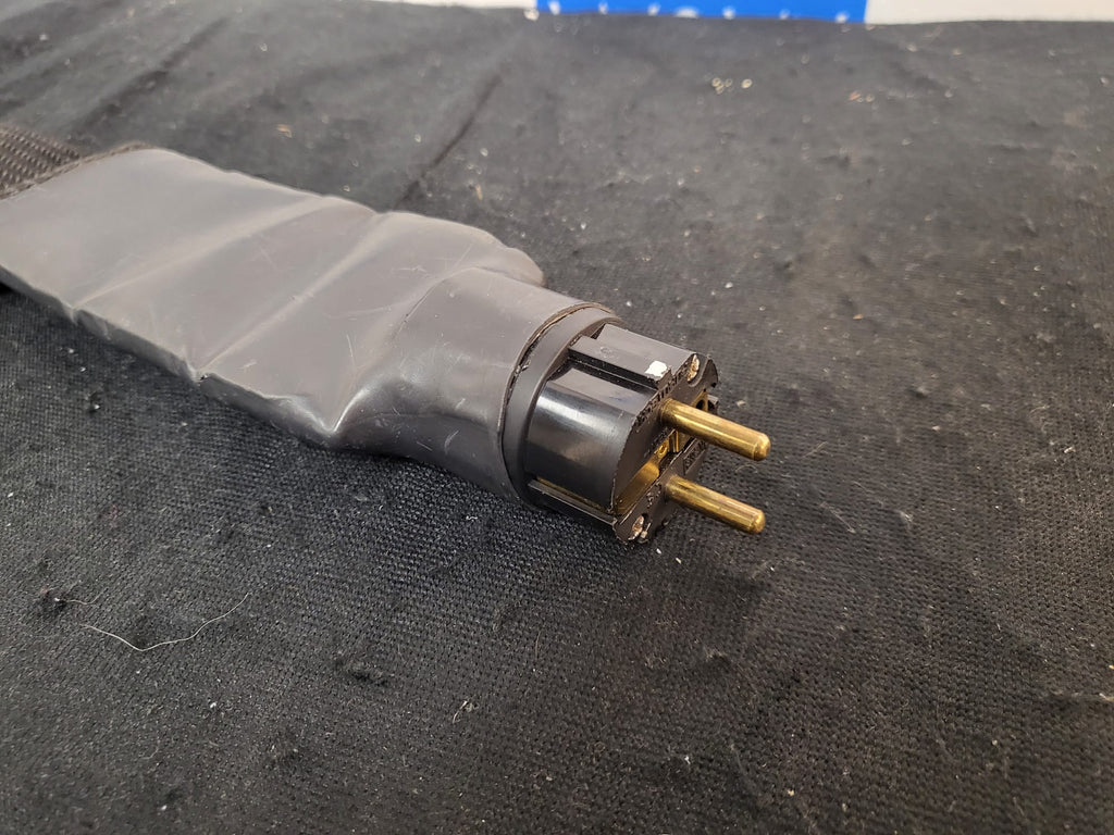 Verastarr Grand Illusion power cable