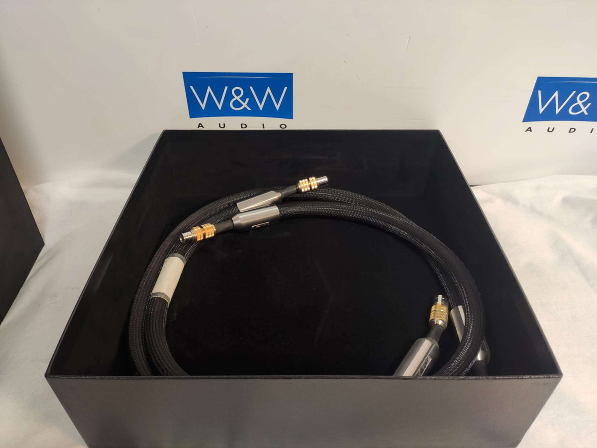 Vyda Laboratories Orion XLR 1.2m