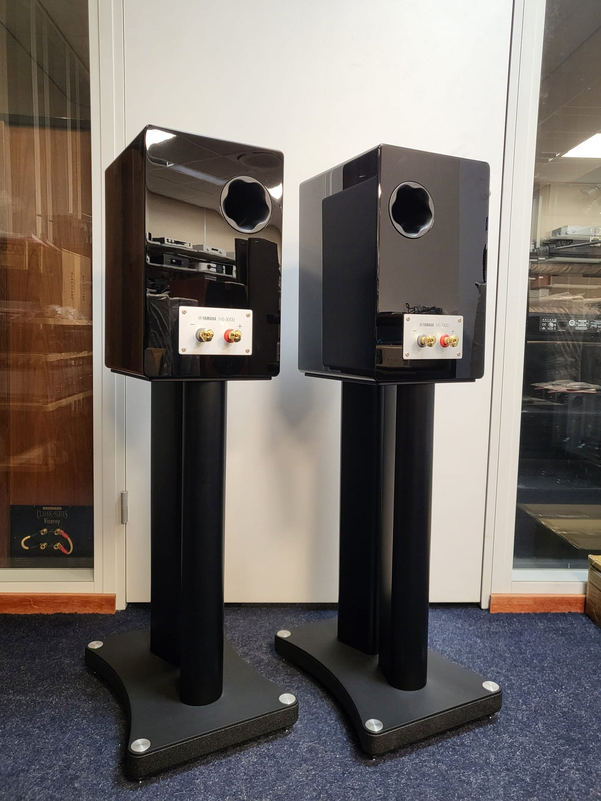 Yamaha NS-3000