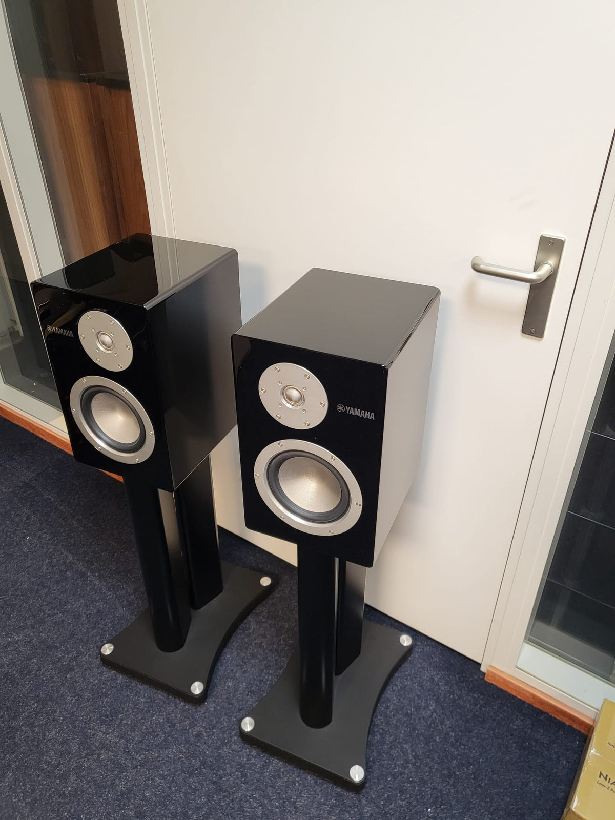 Yamaha NS-3000