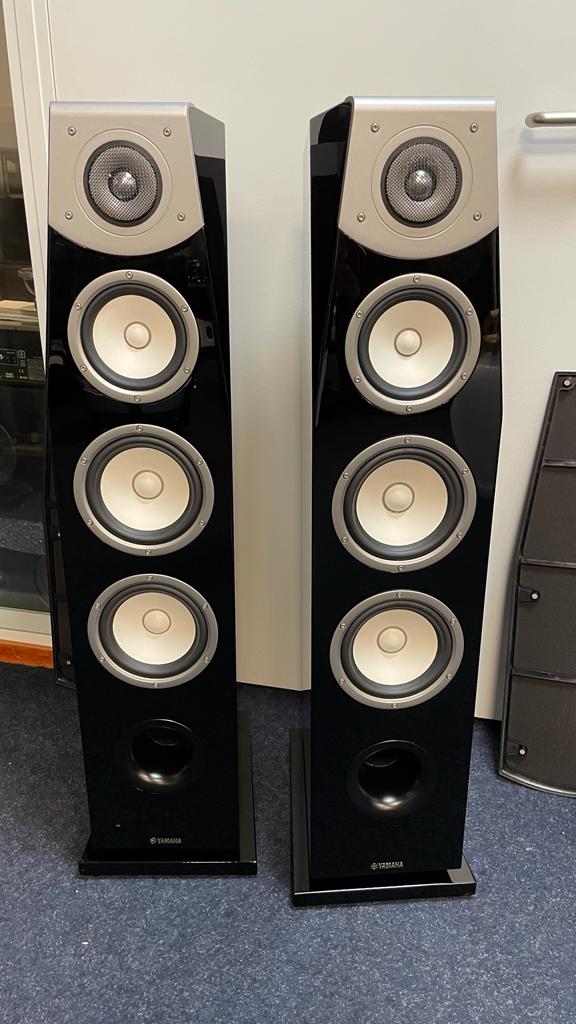 Yamaha NS-F901