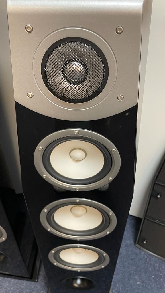 Yamaha NS-F901
